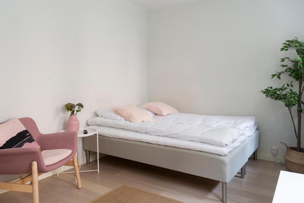 2Ndhomes Cozy Studio In The City Center ヘルシンキ エクステリア 写真